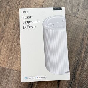 Pura Plus Smart home fragrance diffuser